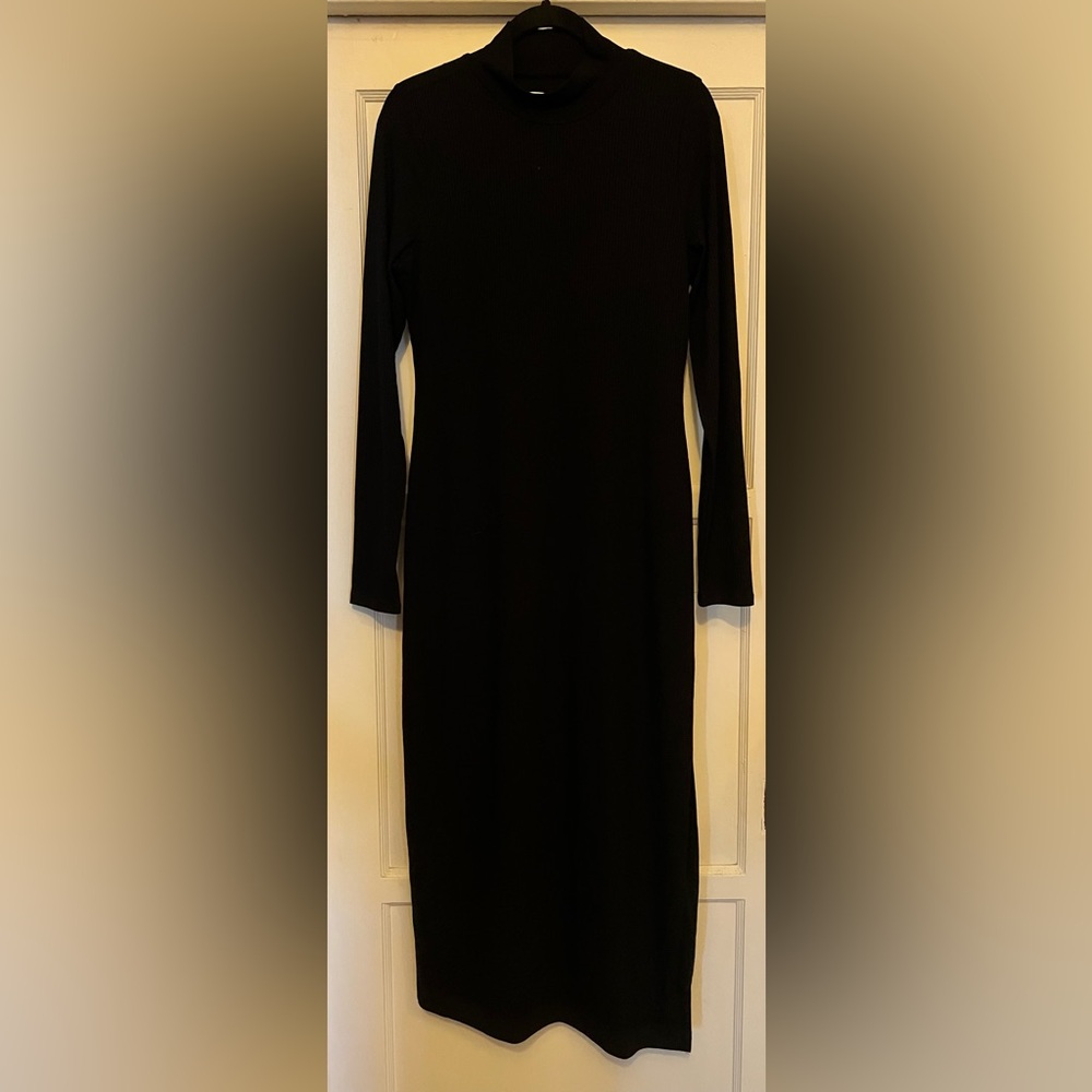 Elegant Black Long Sleeve ribbed Dress